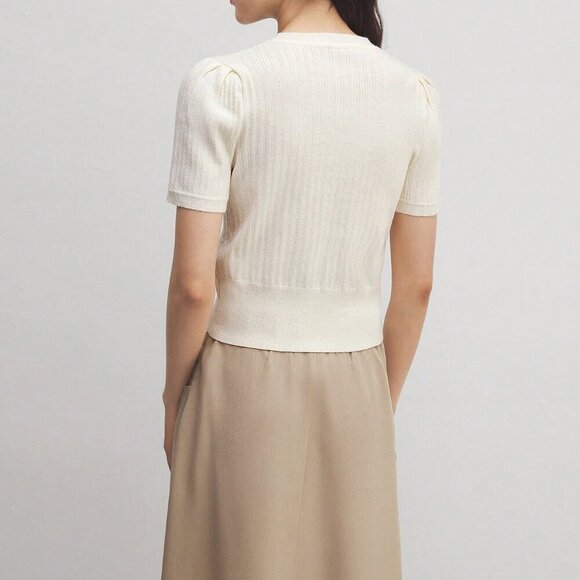 Apricot Casual Women's Stretchy Color Knitted Top With Flower Buckle - Picture 2 of 8